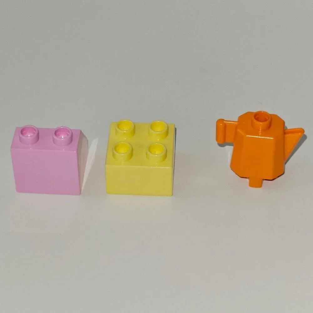 3 Lego Duplo Bricks Pink Minnie Mouse Cash Register Orange Pitcher Sandwiches - Picture 3 of 9